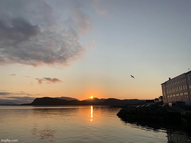 Sunset in Ålesund, Norway ?? | image tagged in cool | made w/ Imgflip meme maker