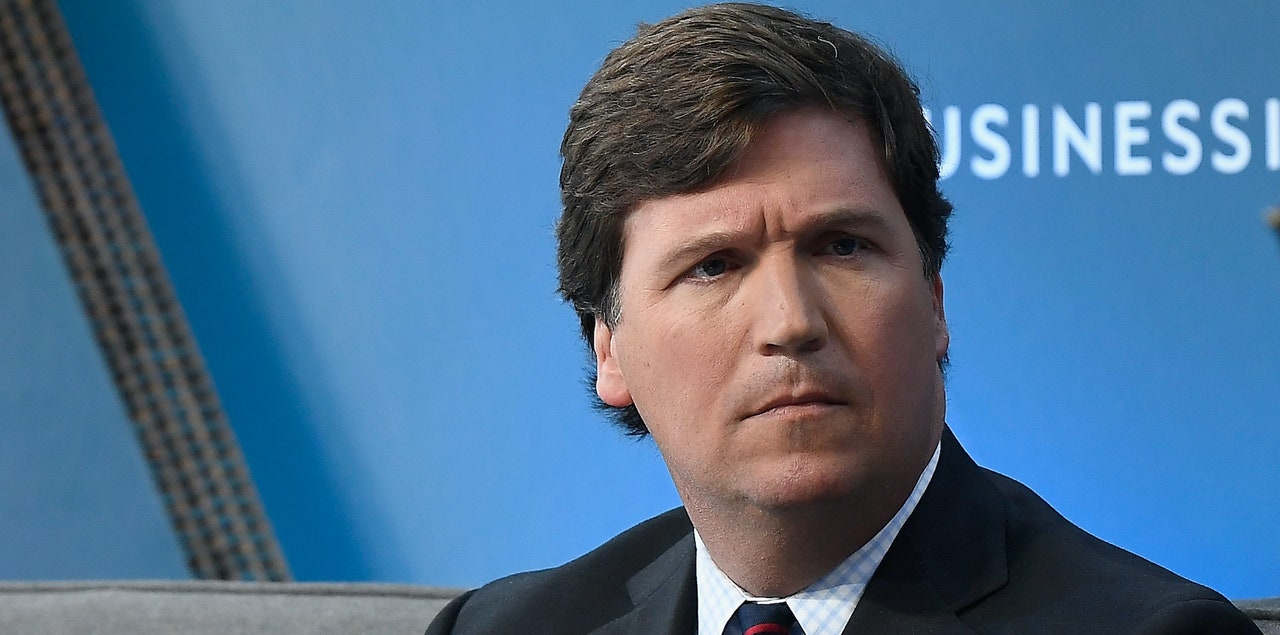 High Quality Tucker Carlson - Entitled scumbag Blank Meme Template