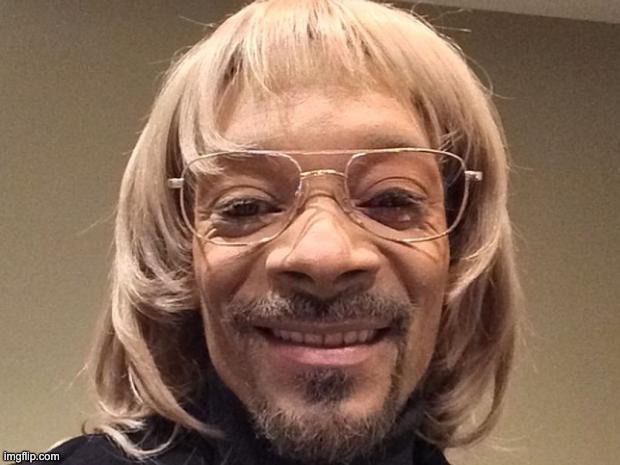 snoop dogg white guy | image tagged in snoop dogg white guy | made w/ Imgflip meme maker