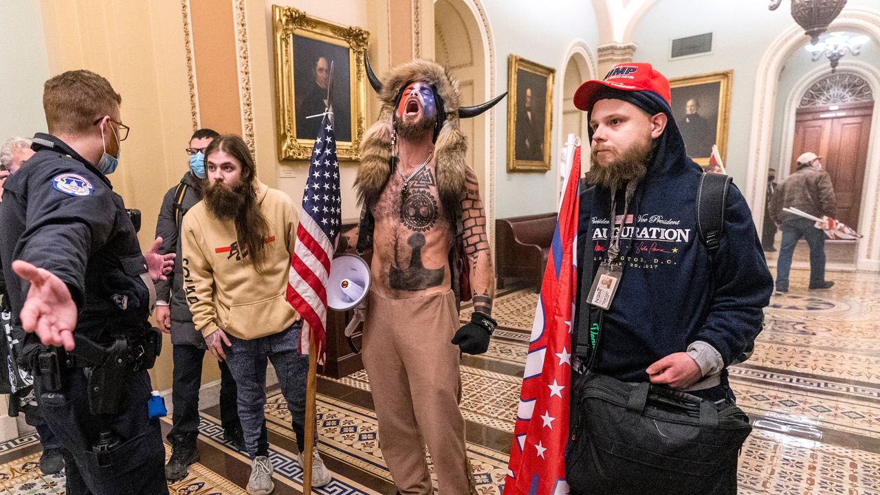 Buffalo Guy Blank Meme Template