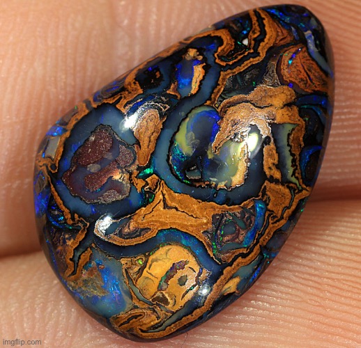 Yowah Boulder Opal | image tagged in photography,awesome,pics | made w/ Imgflip meme maker