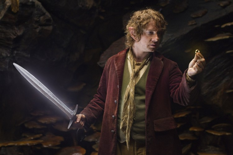 High Quality Bilbo finds the ring Blank Meme Template