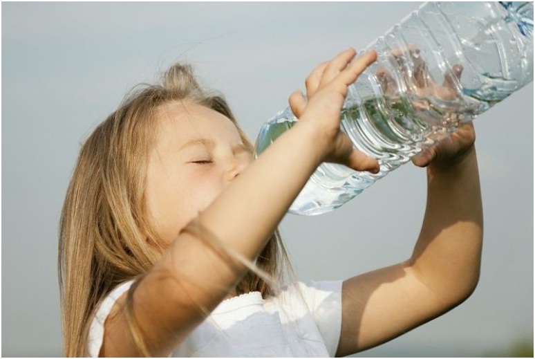 High Quality little girl drink water Blank Meme Template