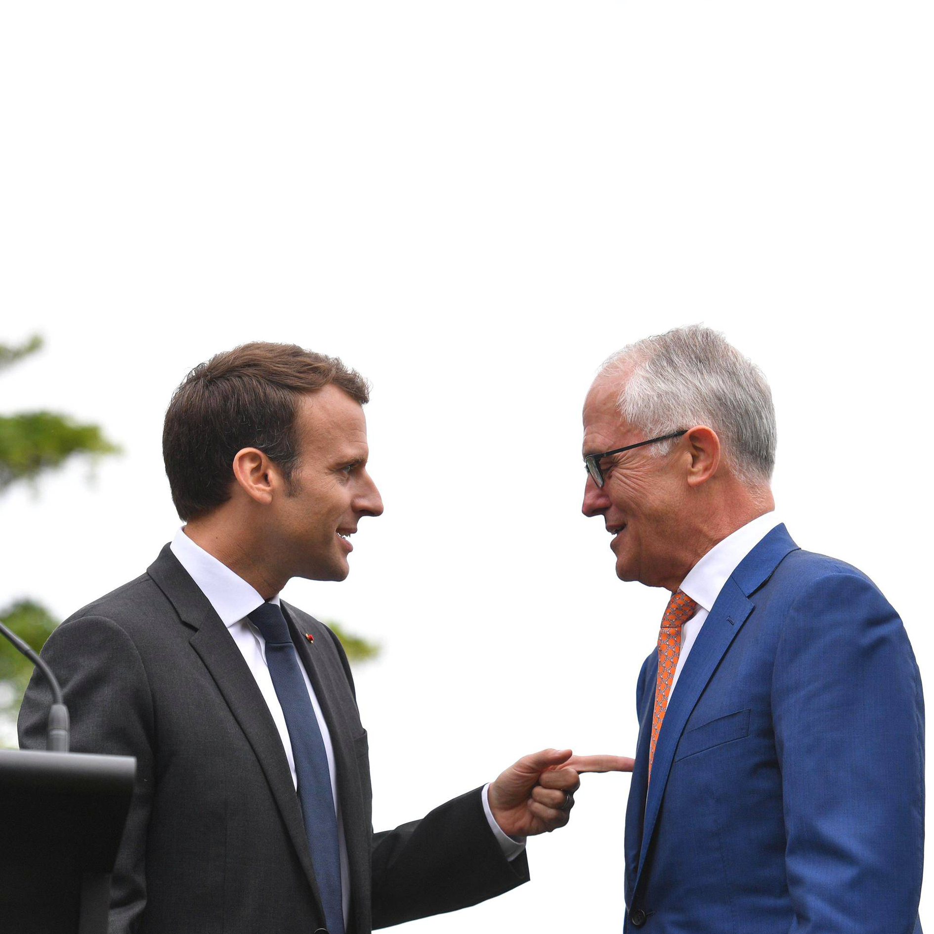 Macron Pointing at Australian Prime Minister Malcolm Turnbull Blank Meme Template