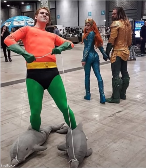 Distracted cosplayer | image tagged in distracted cosplayer | made w/ Imgflip meme maker