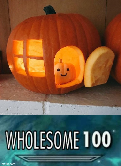 A WHOLESOME JACK-O-LANTERN | image tagged in wholesome 100,jack-o-lanterns,pumpkin,spooktober,october | made w/ Imgflip meme maker
