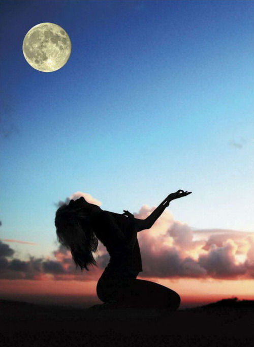 High Quality Yoga Moon Blank Meme Template