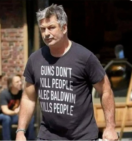 Guns don't kill people. Alec Baldwin kills people. | image tagged in sjw triggered,virtually triggered,alec baldwin,the murderer,making a murderer,guns dont kill people liberals do | made w/ Imgflip meme maker