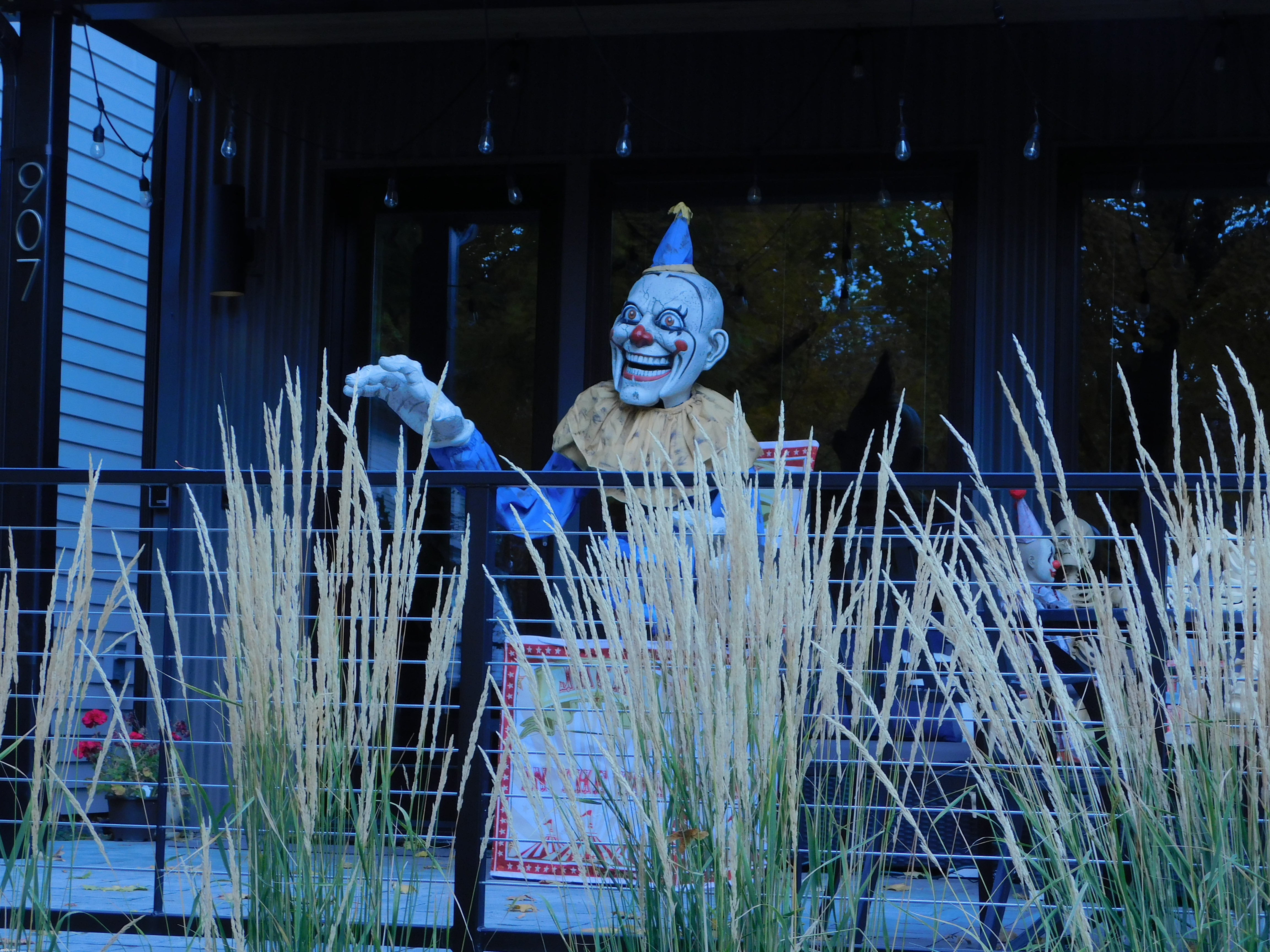 Downtown CDA creepy clown | image tagged in photos | made w/ Imgflip meme maker