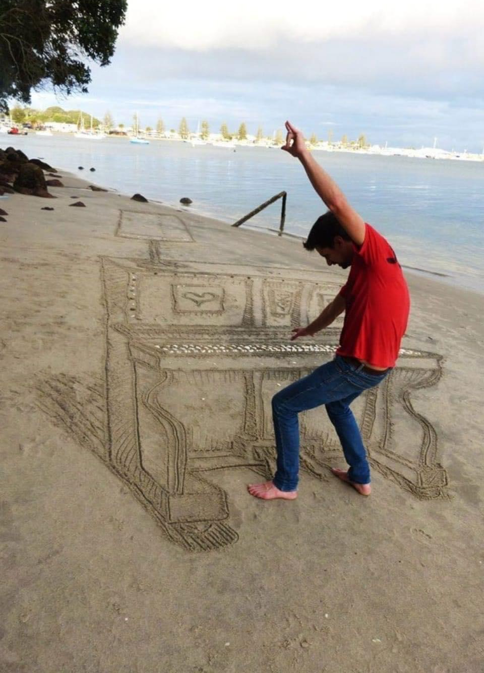 High Quality Sand piano Blank Meme Template