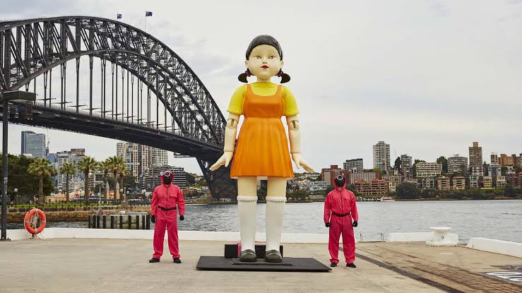 Sydney Squid Game Statue Blank Meme Template