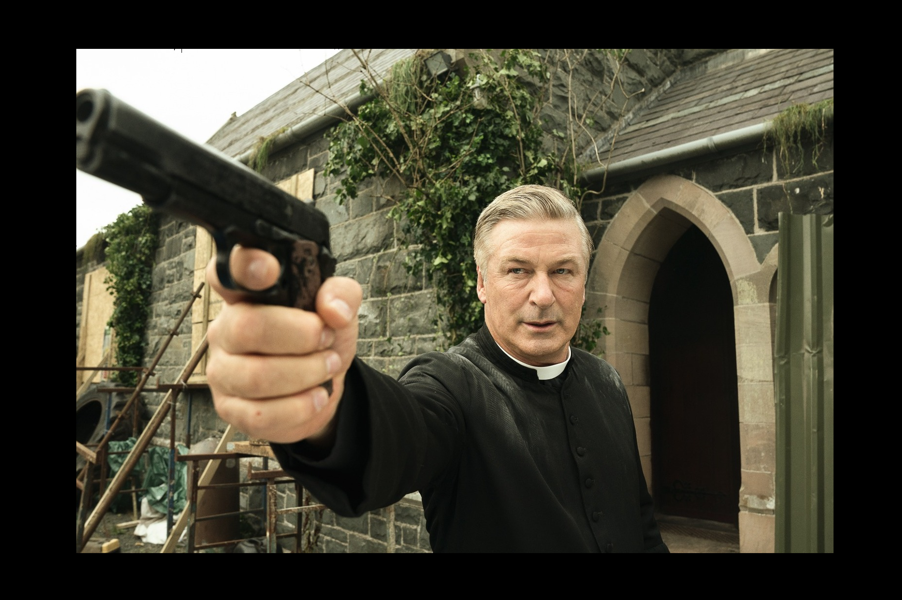 High Quality Alec Baldwin with a GUN Blank Meme Template