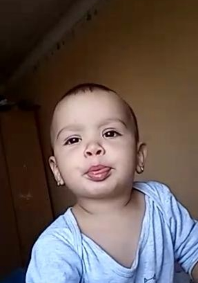 Amikor anyád felszólít hogy tegyél rendet magad után :D Blank Meme Template