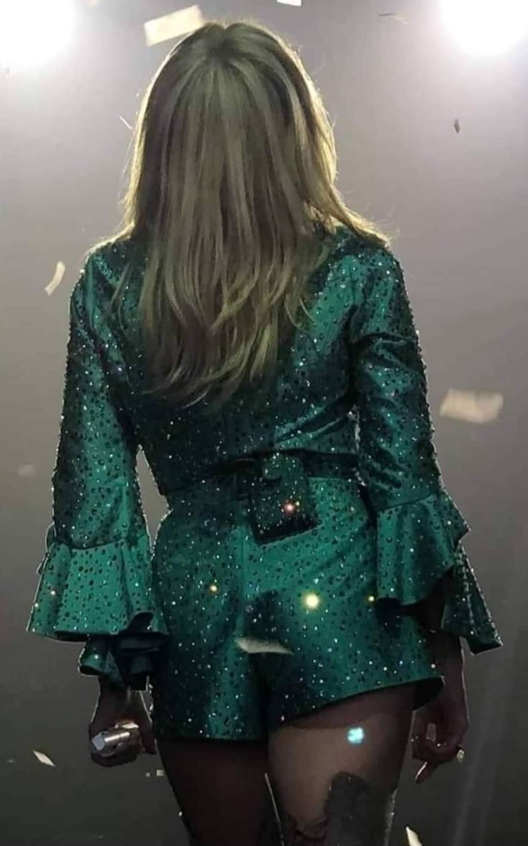 Kylie confetti Blank Meme Template