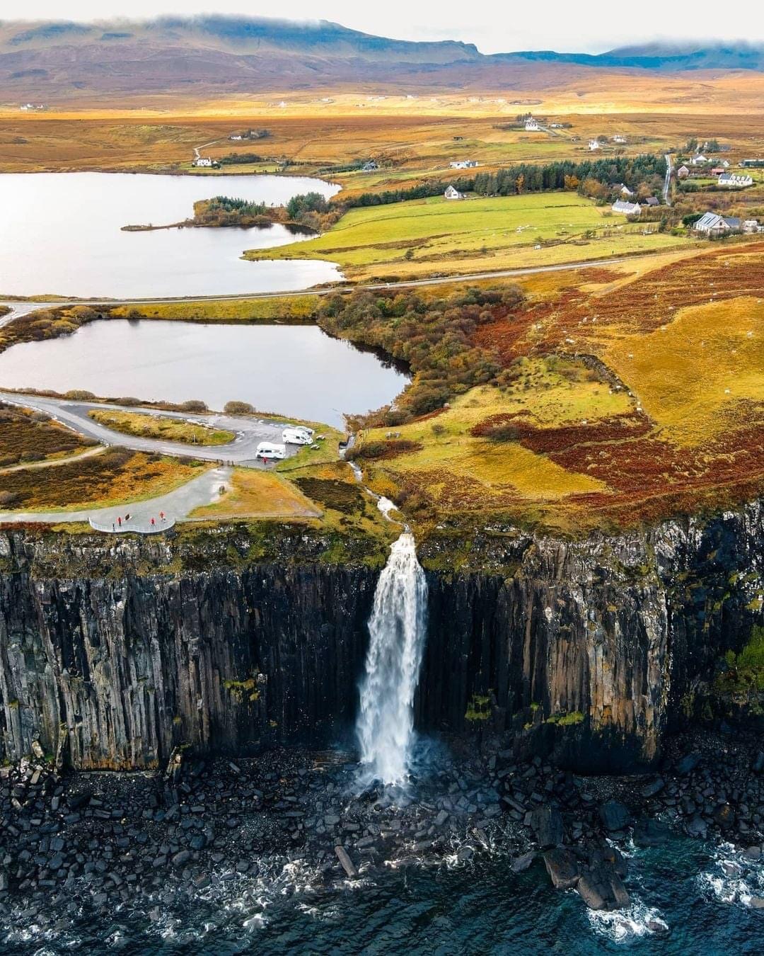 High Quality Majestic Scotland Blank Meme Template