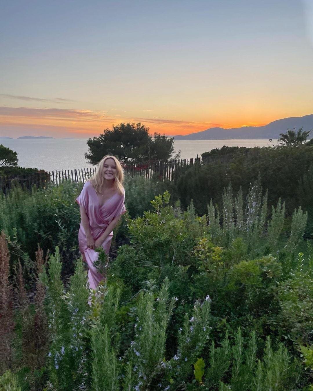 Kylie garden Blank Meme Template