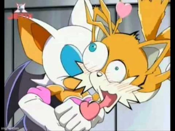 Rouge x Tails | image tagged in rouge kisses tails | made w/ Imgflip meme maker