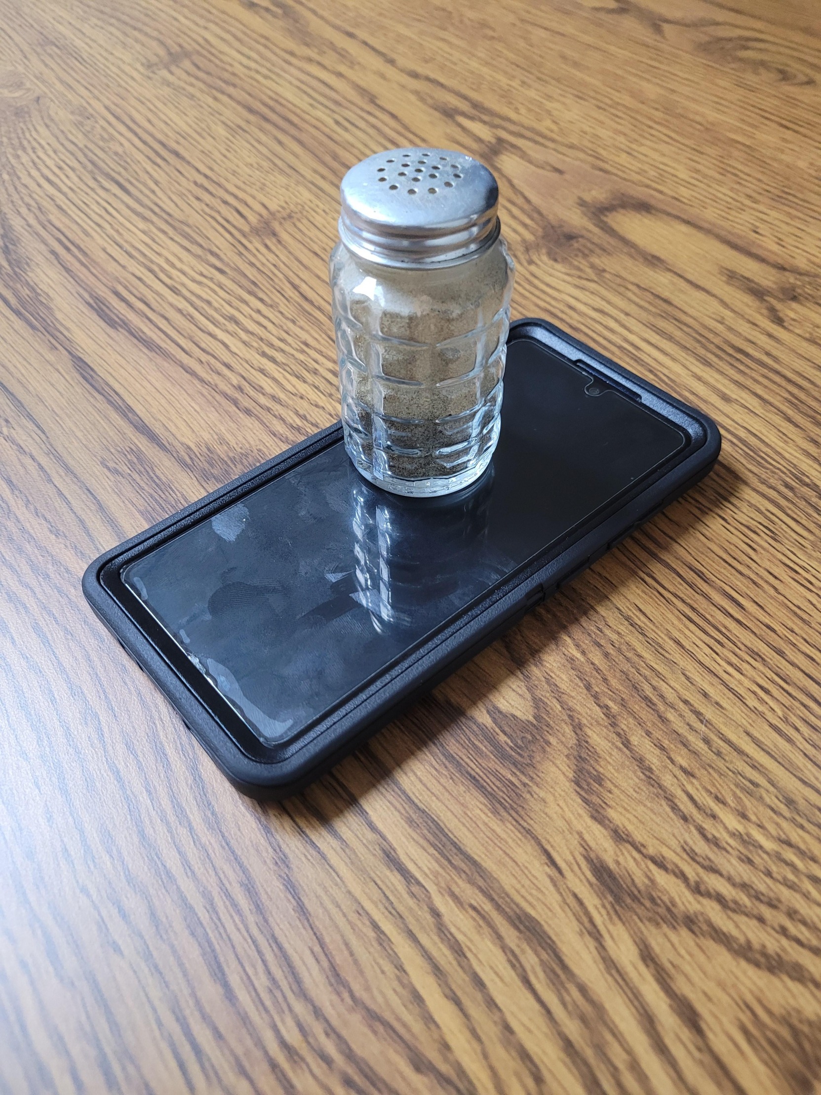Pepper on Phone Blank Meme Template
