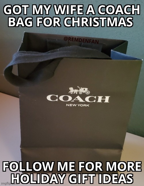 image tagged in christmas,holiday shopping | made w/ Imgflip meme maker