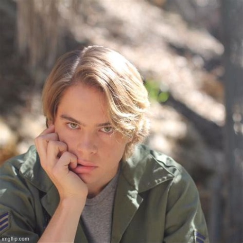 E | made w/ Imgflip meme maker