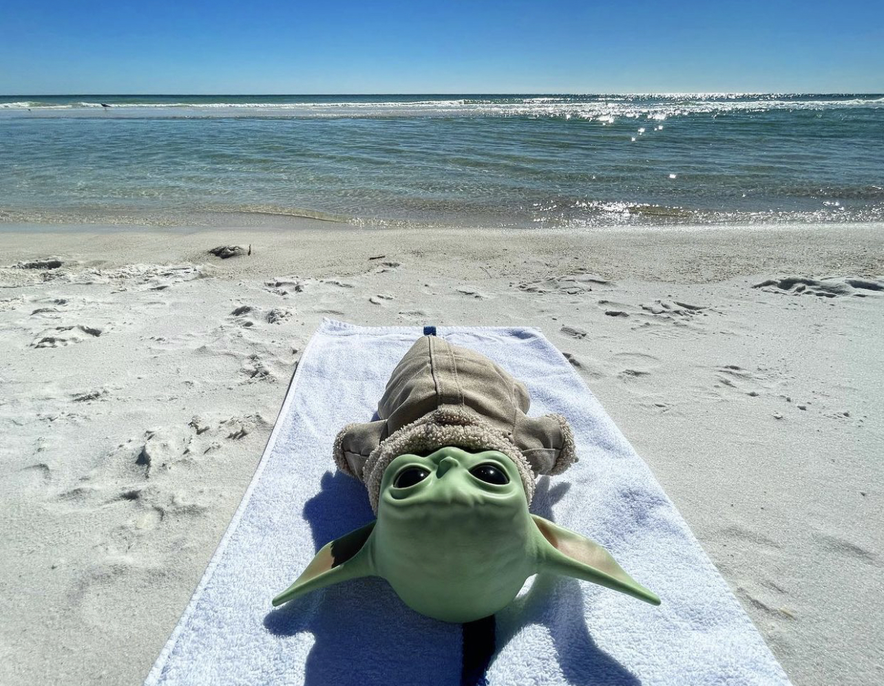 Baby Yoda beach Blank Meme Template