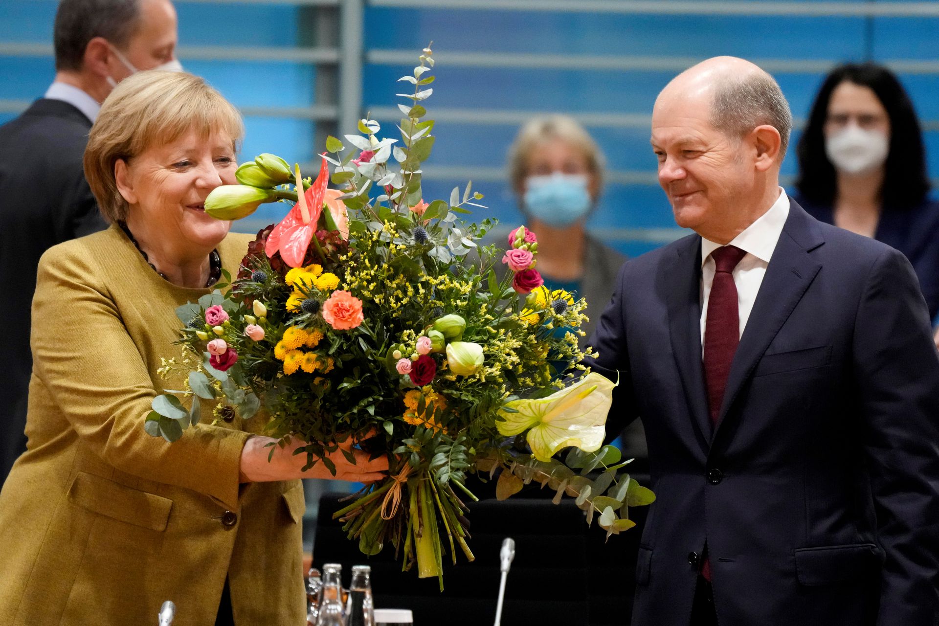 High Quality Scholz flower bouquet Blank Meme Template