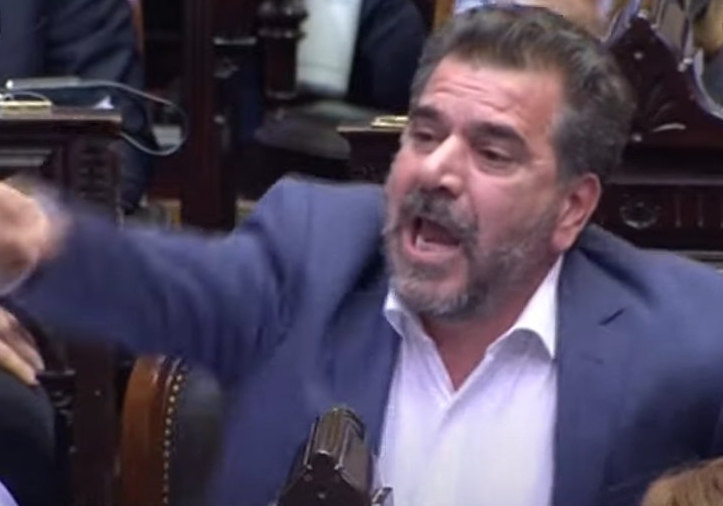 ritondo gritando Blank Meme Template