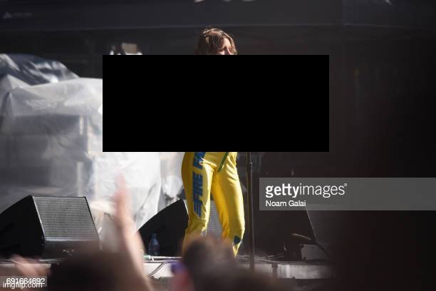 Tove lo.  Dm me to see full picture | made w/ Imgflip meme maker