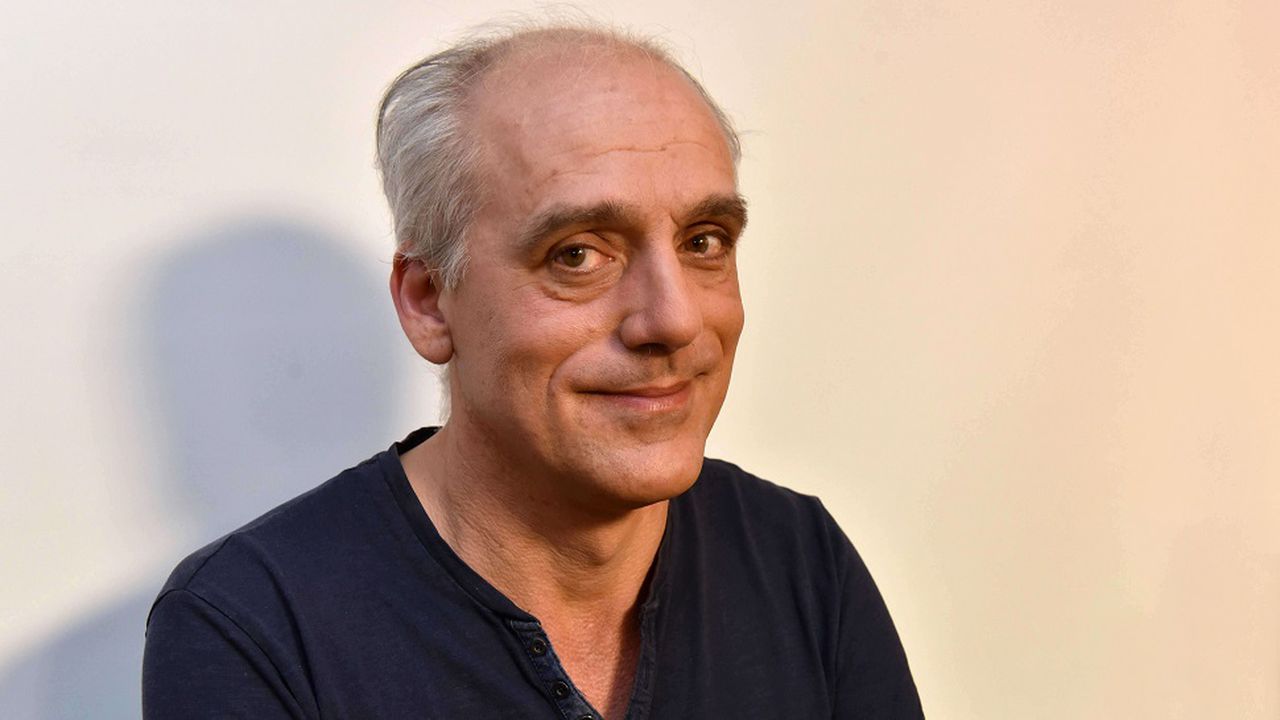 High Quality Philippe Poutou Blank Meme Template