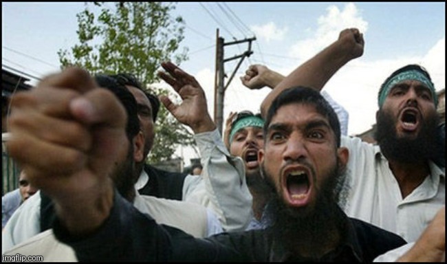 ISLAMIC RAGE BOY | image tagged in islamic rage boy | made w/ Imgflip meme maker