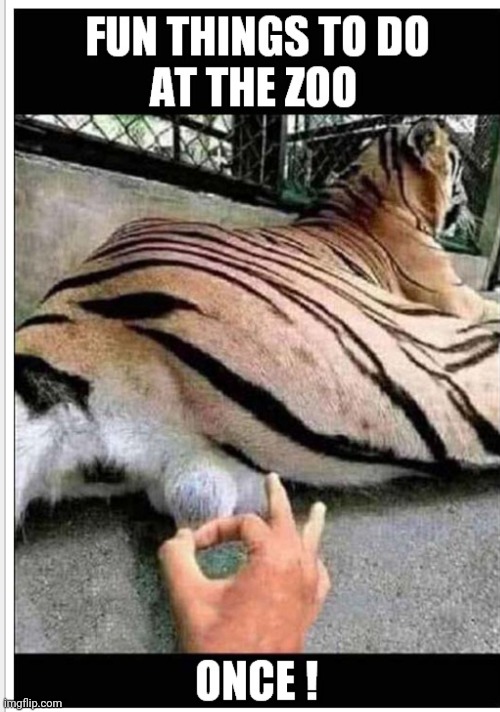 Mum jinxy clawed me | image tagged in front page | made w/ Imgflip meme maker