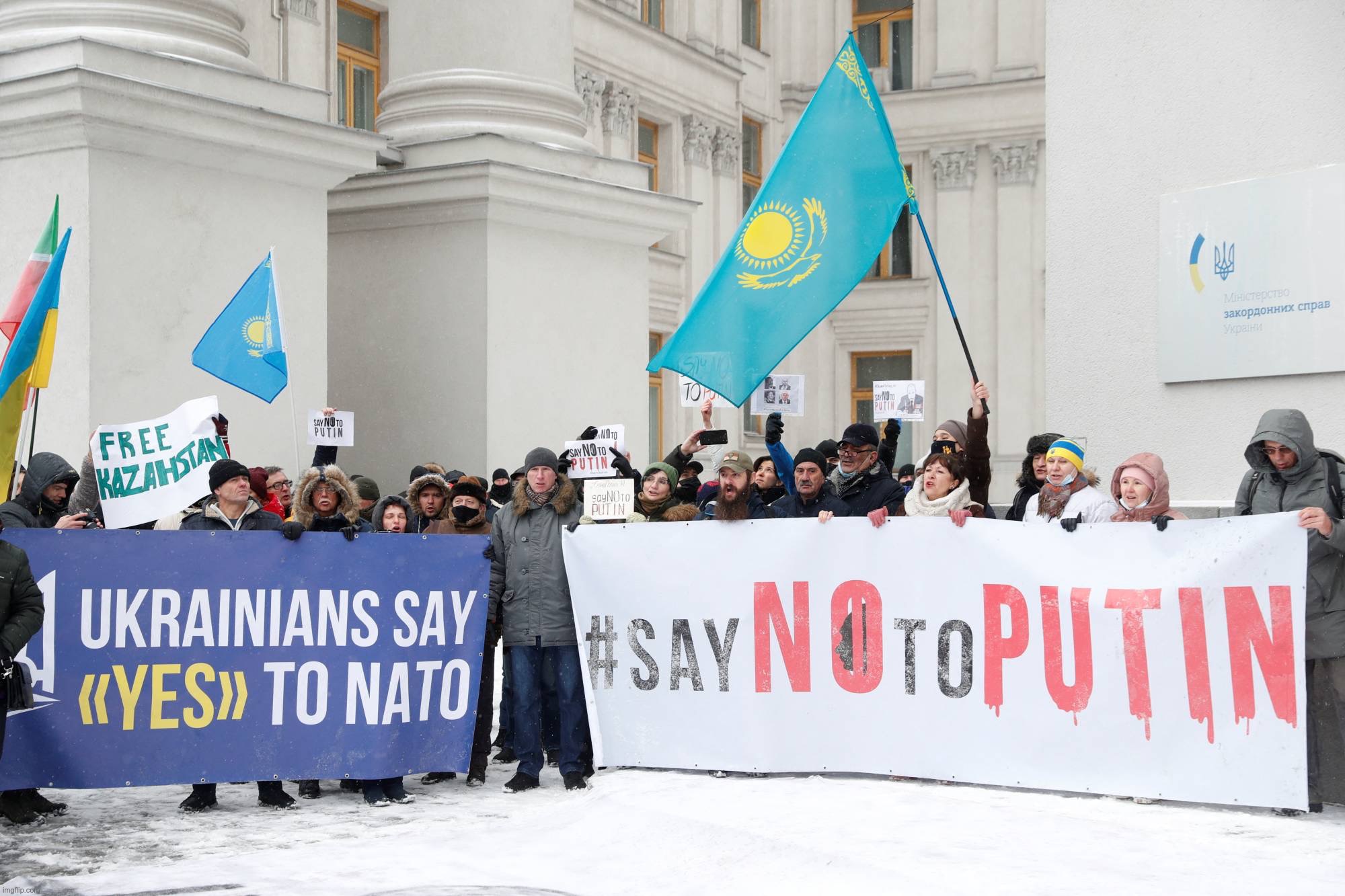 Ukraine say no to Putin | image tagged in ukraine say no to putin | made w/ Imgflip meme maker