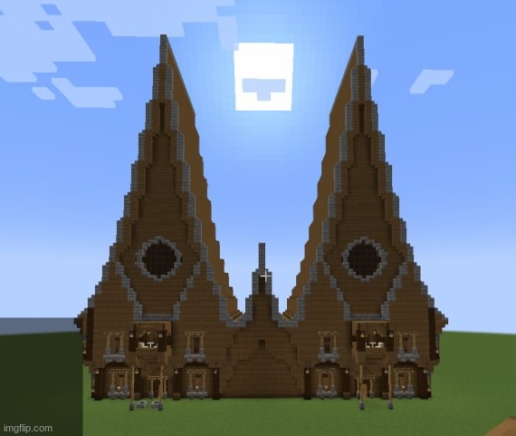 A tall house | image tagged in minecraft,video games,fun | made w/ Imgflip meme maker