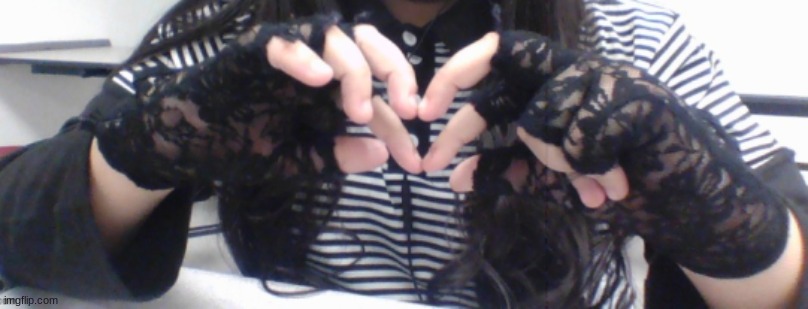 <3 | made w/ Imgflip meme maker