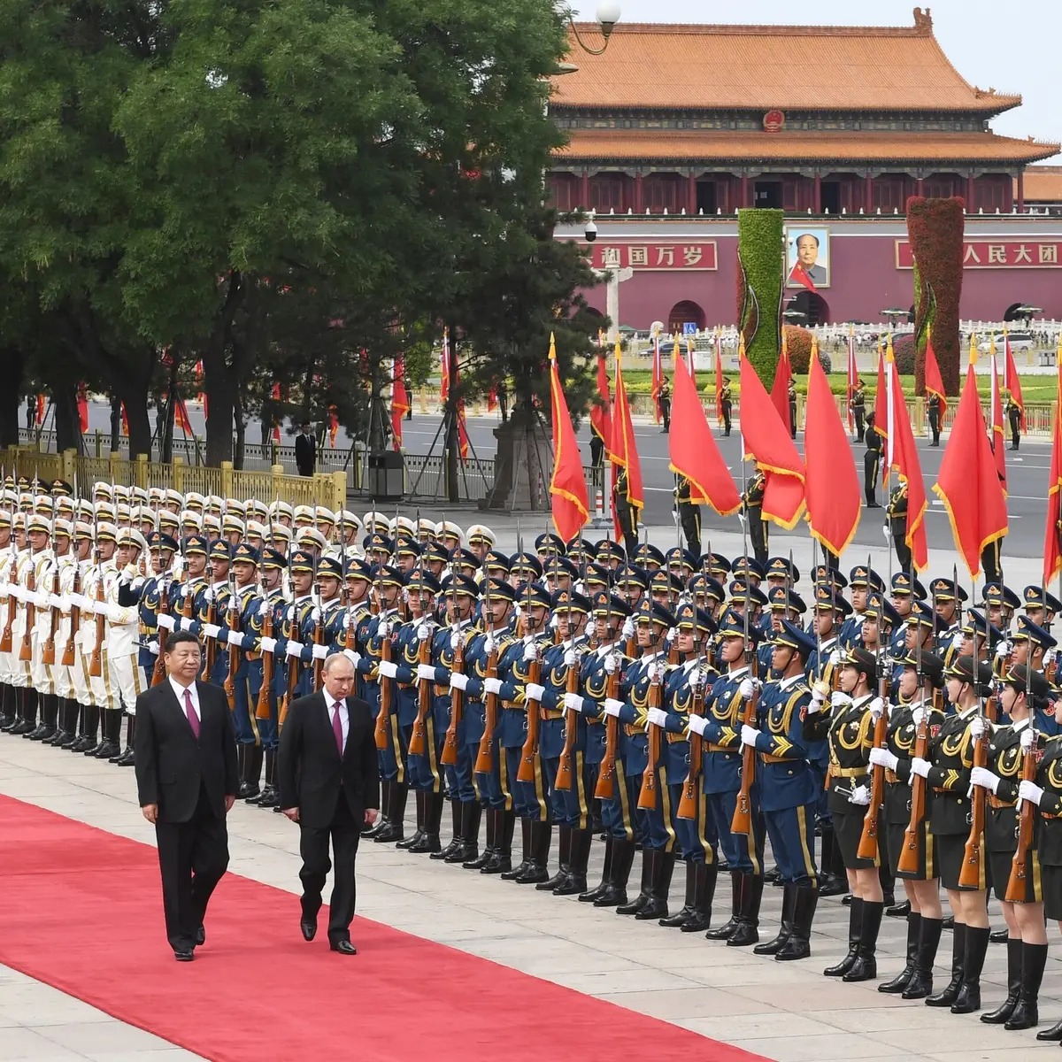 High Quality Vladimir Putin Xi Jinping military parade Blank Meme Template