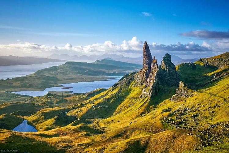 Isle of Skye, Scotland | image tagged in awesome pics | made w/ Imgflip meme maker