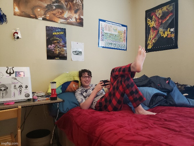 My brother (DndRat) playing pokemon unite, he is toxic as shit | made w/ Imgflip meme maker