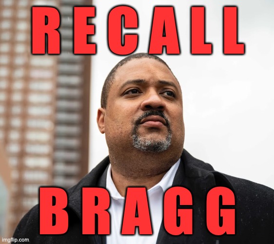 RECALL BRAGG | R E C A L L; B R A G G | image tagged in bragg,trump,pomerantz | made w/ Imgflip meme maker