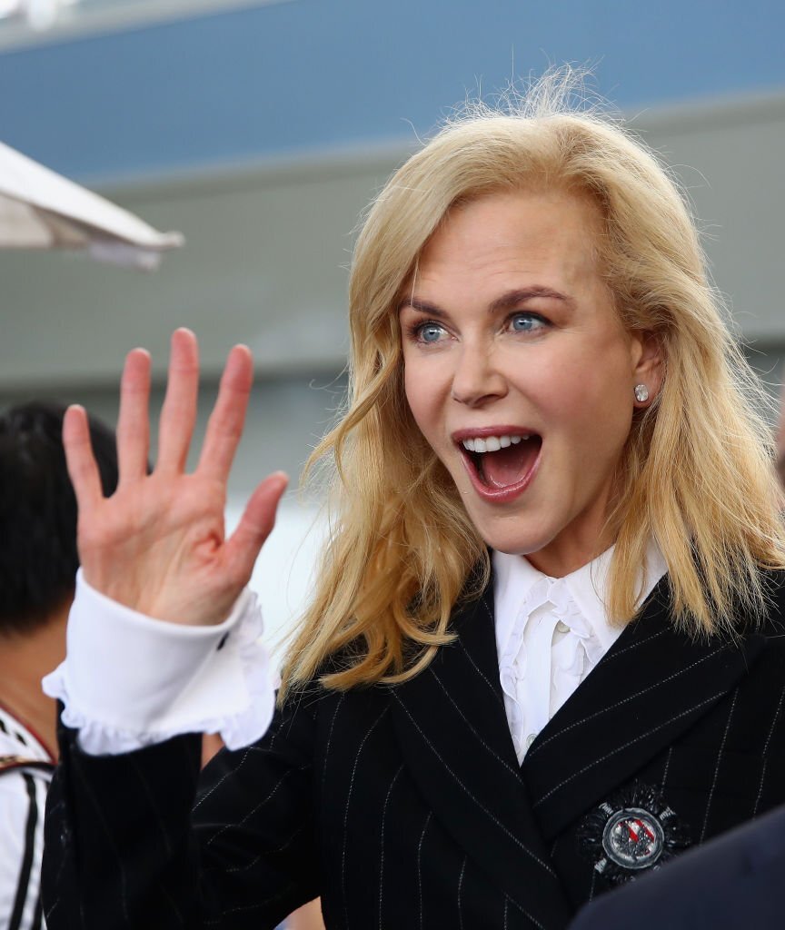 Nicole Kidman say Hello Blank Meme Template