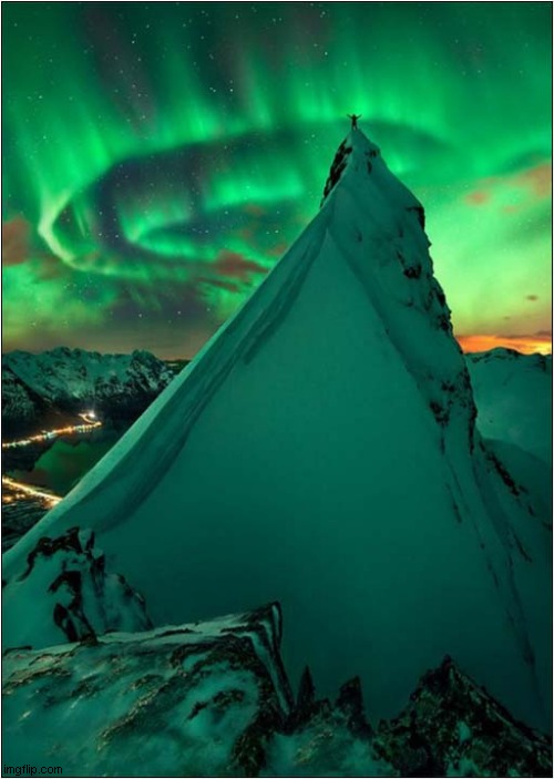 Polar Lights ! | image tagged in polar,aurora borealis | made w/ Imgflip meme maker