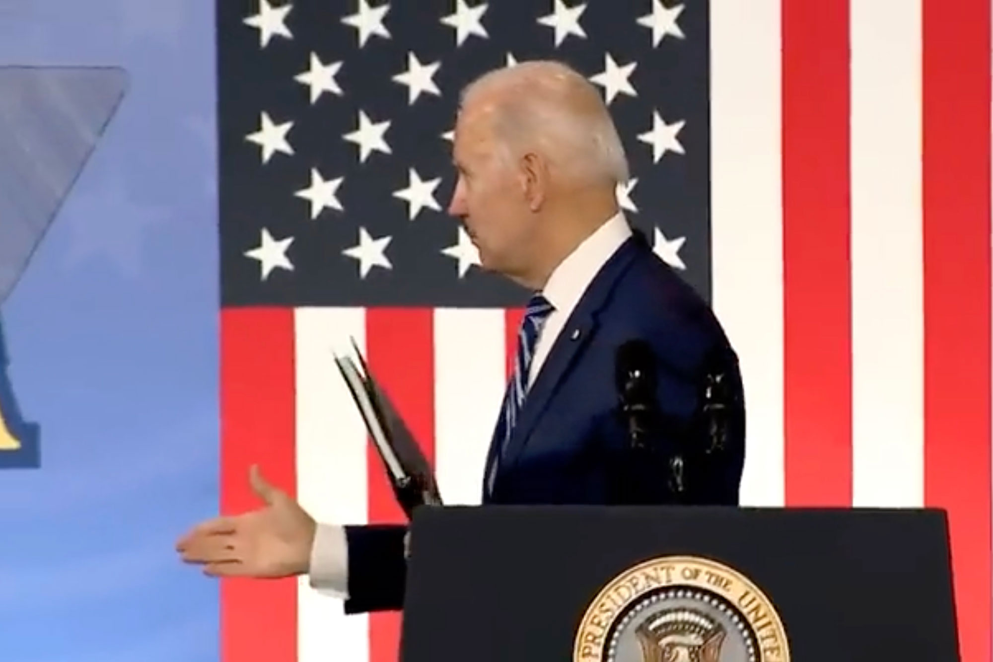 Biden shakes hands with thin air Blank Meme Template