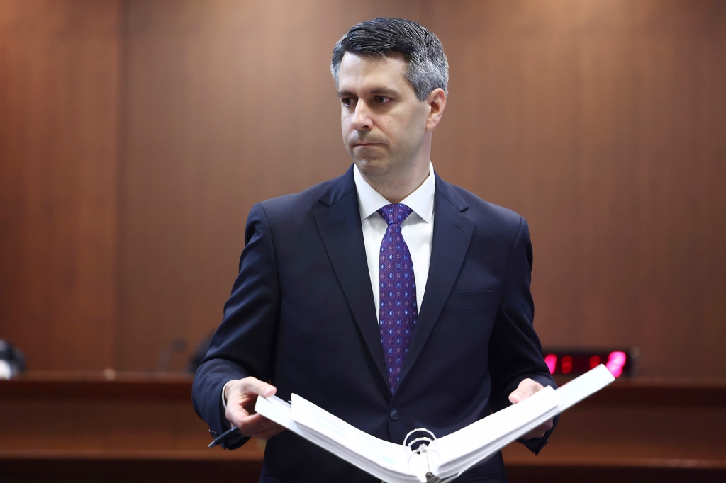 Ben Rottenborn Blank Meme Template