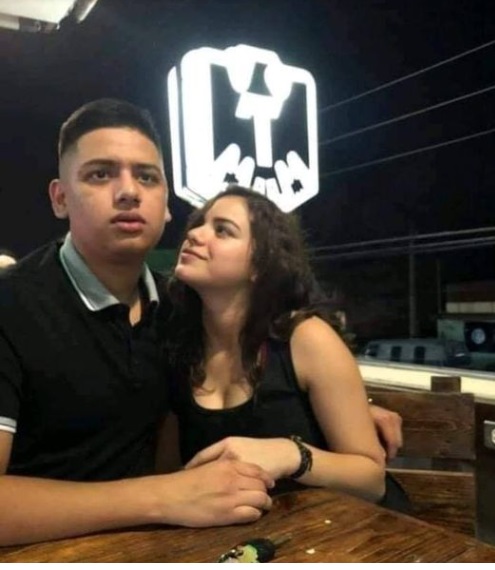 High Quality me cague Blank Meme Template