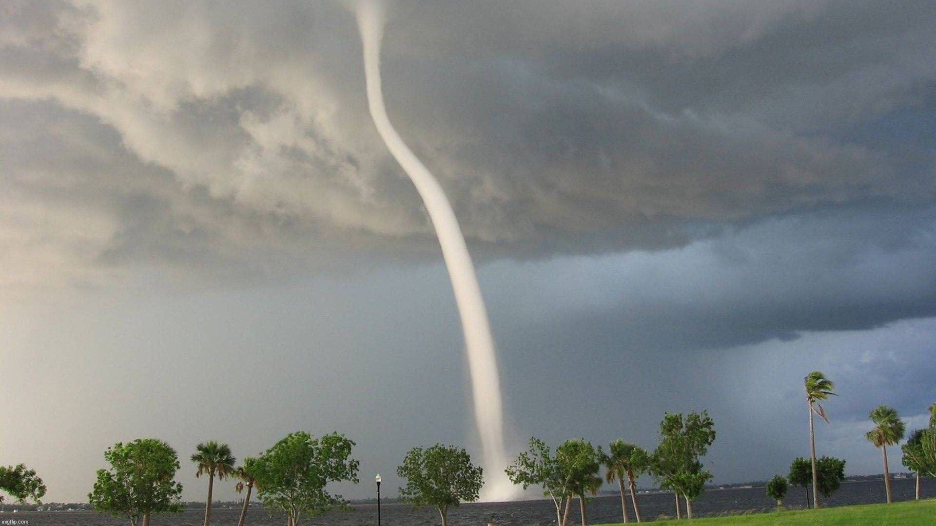 Water Spout Florida Imgflip