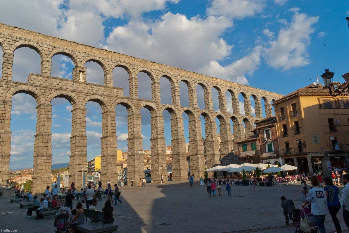 The Aqueduct of Segovia in central Spain | image tagged in awesome | made w/ Imgflip meme maker