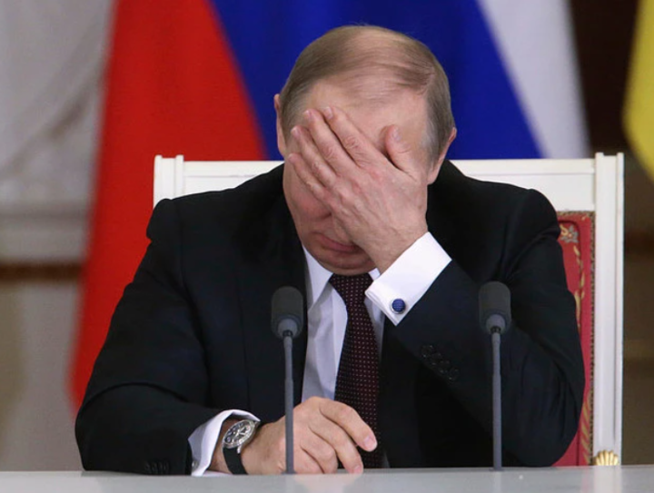 PUTIN FACEPALM - der Krieg Blank Meme Template