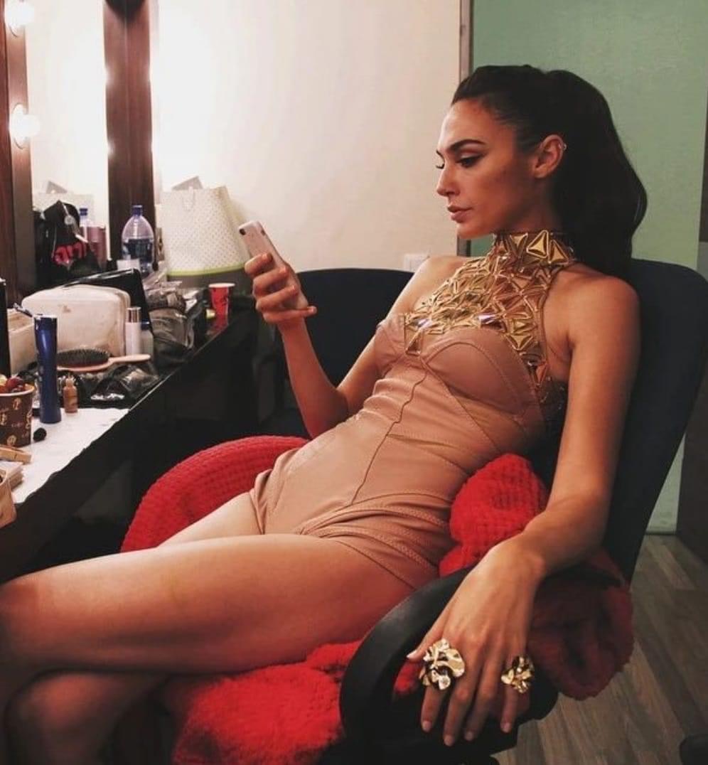 Gal Gadot Blank Meme Template