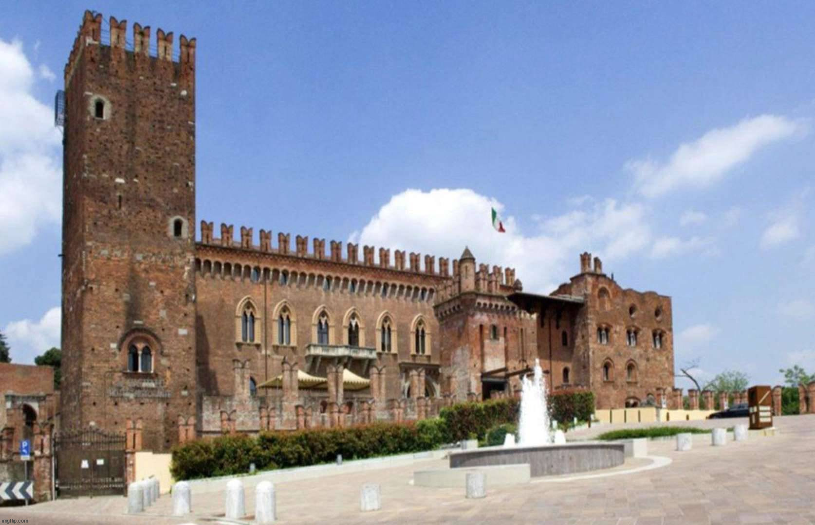 Castello di Carimate, Italy | image tagged in awesome | made w/ Imgflip meme maker