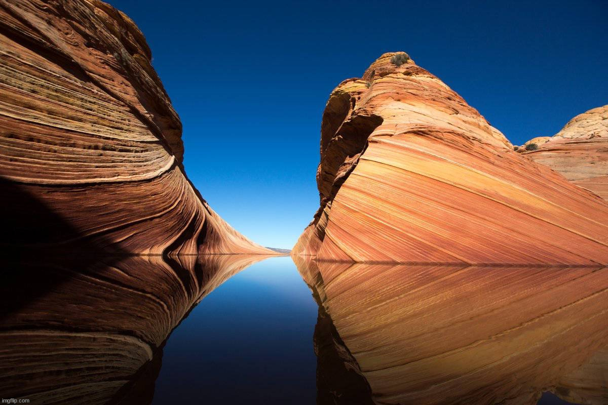ARIZONA The Wave | image tagged in awesome | made w/ Imgflip meme maker