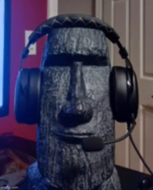 Moai gaming | made w/ Imgflip meme maker